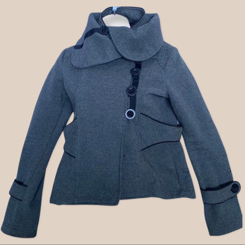Three Stones Coat: Futuristic Cropped with Mao Collar, Detachable Neck, Buttons